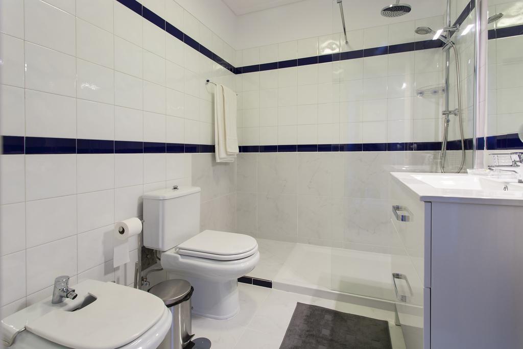 Joivy Superb 1-Bed Apt With Workspace And Terrace, Close To Avenida Da Liberdade Lisbon Exterior photo